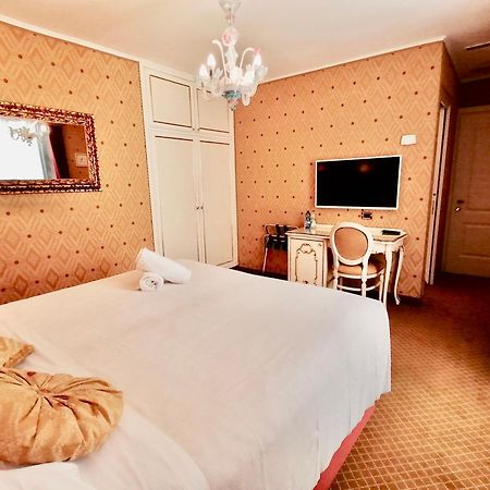 Hotel Gardena Veneţia Cameră foto